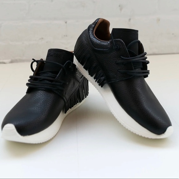 esseutesse Shoes - Black Esseutesse , size 40 , US size 10. Italian fringe leather sneaker